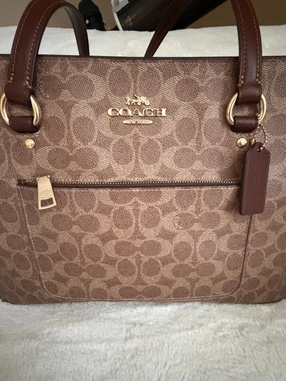 Coach excellent like